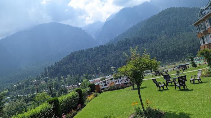 The Quiet Resort Pahalgām Exterior foto